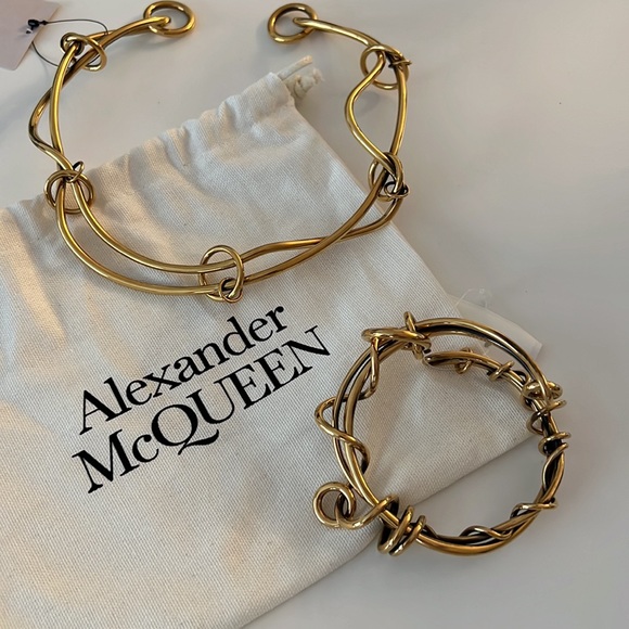 Alexander McQueen Necklace and Bracelet Set Wire Brass - Picture 4 of 8